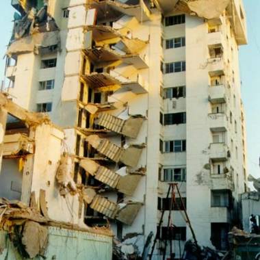 rp19_earthquakes_7.jpg