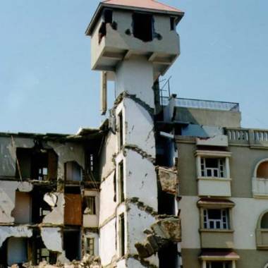 rp19_earthquakes_9.jpg